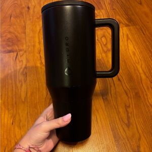 black hydrojug 40oz